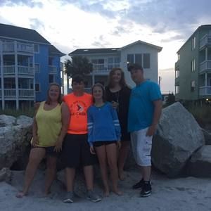 Meet your Posher, Devin